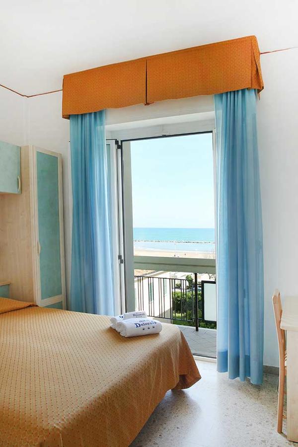 Hotel Dolores Rimini Eksteriør bilde