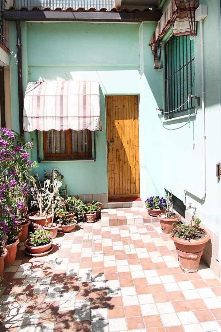 Hotel Dolores Rimini Eksteriør bilde